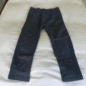 Lululemon cropped leggings